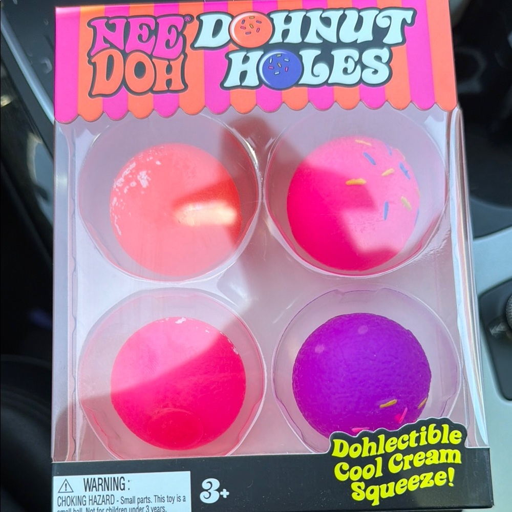 NeeDoh Doh Nut Holes 4 Pack - Squeeze Toys